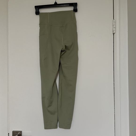 The North Face sage green leggings - Picture 10 of 11